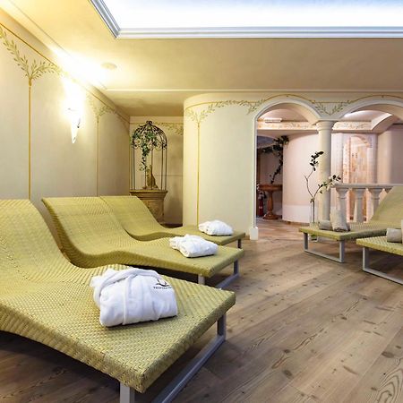 فندق Domina Parco Dello Stelvio كوغولو المظهر الخارجي الصورة